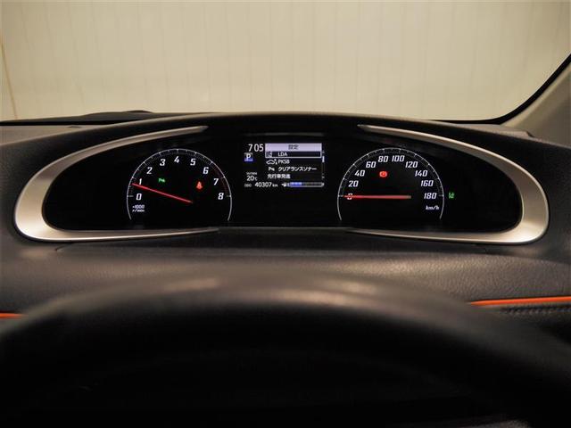シエンタ Ｇ　衝突被害軽減　ウォークスルー　ＶＳＣ　リアカメラ　ＬＥＤライト　デュアルパワースライドドア　４ＷＤ車　キーフリーシステム　フルセグＴＶ　ＡＡＣ　パワーウインドウ　ＤＶＤ　ナビ＆ＴＶ　ＥＴＣ車載器（7枚目）