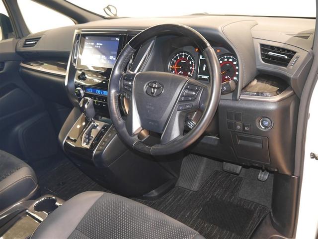 アルファード ２．５Ｓ　タイプゴールド　衝突軽減システム　Ｂカメラ　ＡＣ１００Ｖ　ＡＢＳ　両側オートスライドドア　ＬＥＤライト　寒冷地仕様車　クルコン　アルミホイール　アイドリングストップ　エアバッグ　キーレス　ドラレコ　３列シート　４ＷＤ（4枚目）