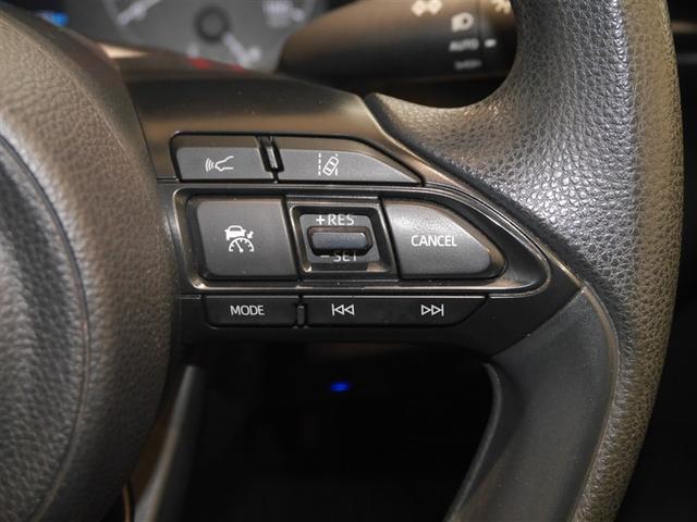 ヤリス ハイブリッドＸ　サイドエアバッグ　盗難防止　ＶＳＣ　クルコン　４ＷＤ　アイドリングストップ　ＥＴＣ　スマートキー　寒冷地仕様　ナビ　オートエアコン　ミュージックプレイヤー接続可　メモリーナビ　キーレス　エアバッグ（17枚目）