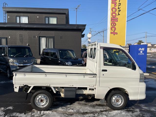 ハイゼットトラック エアコン パワステ スペシャル 4WD 夏冬タイヤ付き タイミングチェーン車(6枚目)