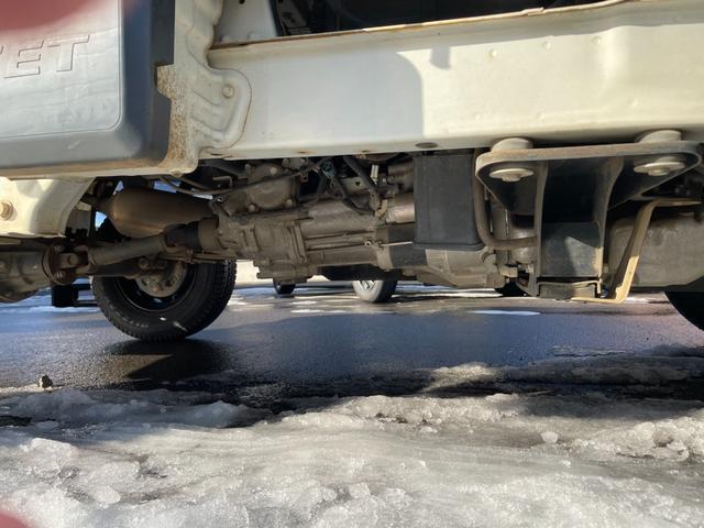 ハイゼットトラック エアコン パワステ スペシャル 4WD 夏冬タイヤ付き タイミングチェーン車(14枚目)