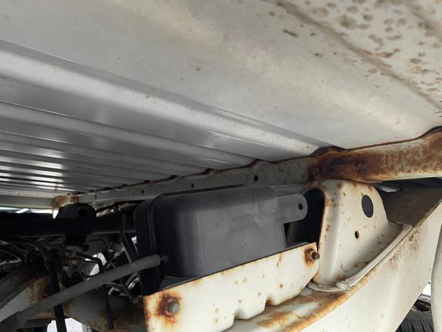 ハイゼットトラック スペシャル エアコン パワステ AT車 夏冬タイヤ付き(23枚目)