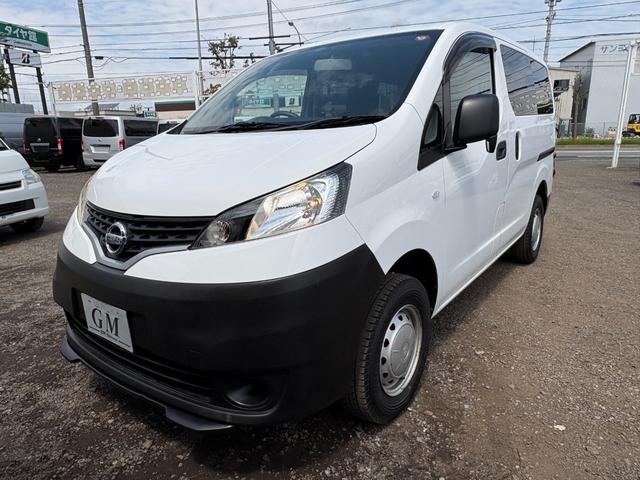 ＮＶ２００バネットバン ＤＸ　４ＷＤ　ワンオーナー　キーレス　５人乗り　ラジオ　両側スライドドア　純正フロアマット　寒冷地仕様（3枚目）
