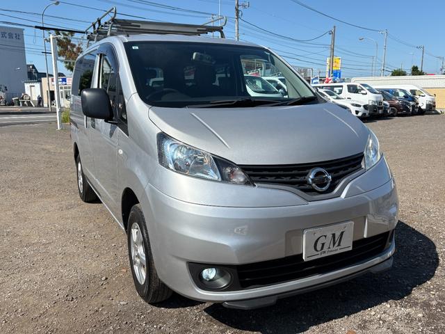 ＮＶ２００バネットバン ＧＸ　４ＷＤ　ワンオーナー　キーレス　社外ＳＤナビＴＶ　デジタルインナーミラー　エンジンスターター　ルーフキャリア　両側スライドドア（12枚目）