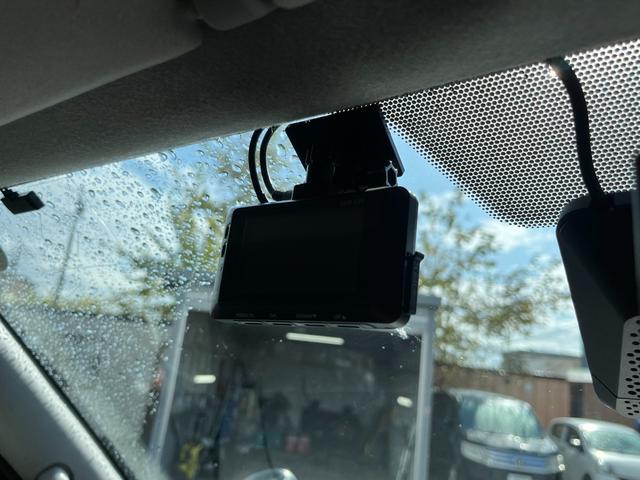 レジアスエースバン ロングスーパーＧＬ　キーレス　純正ＳＤナビＴＶ　バックカメラ　ＥＴＣ　車線逸脱警報　ＬＥＤライト　冬タイヤ積込　ドライブレコーダー（22枚目）