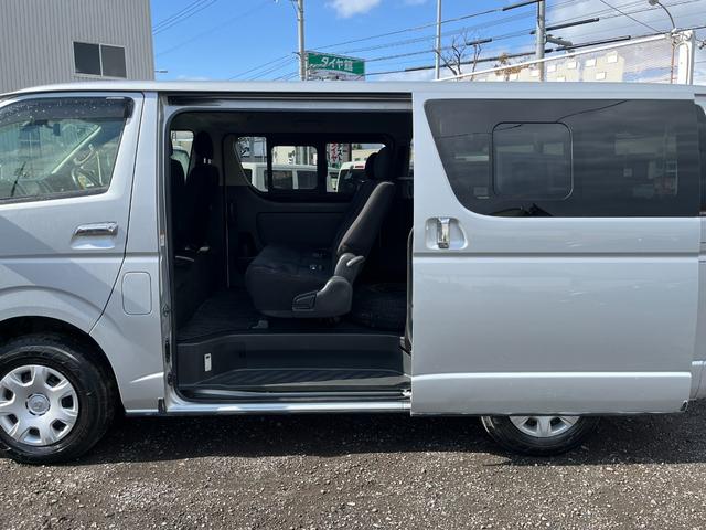 レジアスエースバン ロングスーパーＧＬ　キーレス　純正ＳＤナビＴＶ　バックカメラ　ＥＴＣ　車線逸脱警報　ＬＥＤライト　冬タイヤ積込　ドライブレコーダー（28枚目）