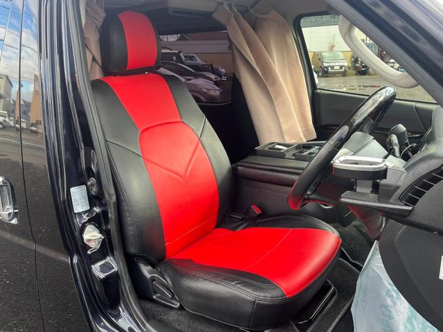 レジアスエースバン スーパーGL ダークプライム スマートキー プッシュスタート 社外SDナビ バックカメラ ETC 両側パワースライドドア LEDヘッドライト 社外Fリップスポイラー 社外テール ベッドキット(18枚目)