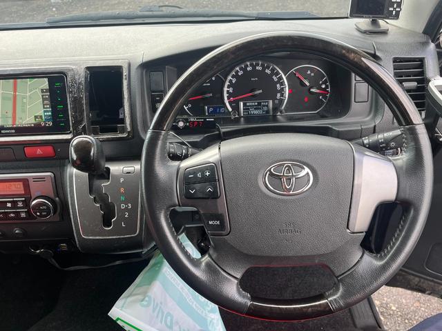 レジアスエースバン スーパーGL ダークプライム スマートキー プッシュスタート 社外SDナビ バックカメラ ETC 両側パワースライドドア LEDヘッドライト 社外Fリップスポイラー 社外テール ベッドキット(26枚目)