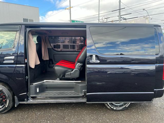 レジアスエースバン スーパーGL ダークプライム スマートキー プッシュスタート 社外SDナビ バックカメラ ETC 両側パワースライドドア LEDヘッドライト 社外Fリップスポイラー 社外テール ベッドキット(33枚目)