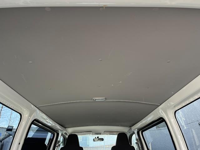 ハイエースバン ロングDX 5ドア 3人乗り 寒冷地仕様 キーレス ETC 社外15インチAW フォグランプ(29枚目)