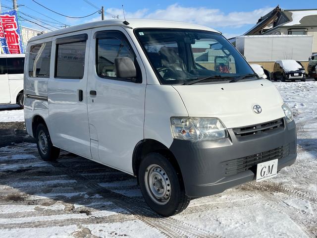 タウンエースバン DX 寒冷地仕様 集中ドアロック 純正ラジオ ドライブレコーダー ETC リアフォグランプ 積込夏タイヤ(3枚目)