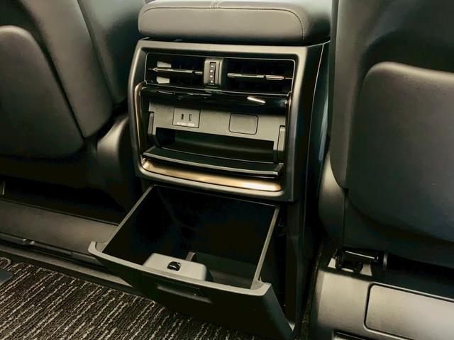 アルファード Z モデリスタエアロ/全方位バックカメラ/ナビ/ETC/前後ドラレコ/後席フリップダウンモニター/デジタルミラー/純正18インチアルミホイール(70枚目)