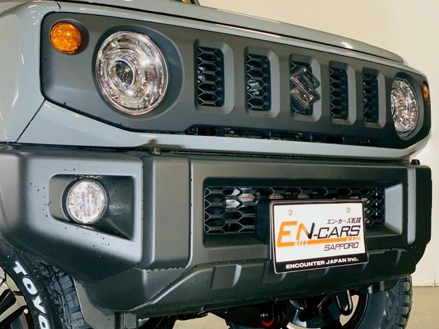 ジムニー 　届出済未使用車／ＥＮ－リフトアップカスタム／３インチリフトアップ／ＴＯＹＯオープンカントリーＴタイヤ／ナイトロパワークロスクロー１６インチＡＷ（14枚目）