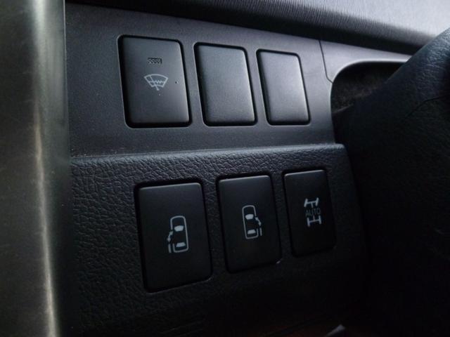 ヴォクシー ZS 煌Z 純正ナビ・コンビシート・HIDヘッドライト・両側パワースライドドア・オートライト・パドルシフト・スマートキー・プッシュスタート・寒冷地仕様・電動格納式ドアミラー(18枚目)