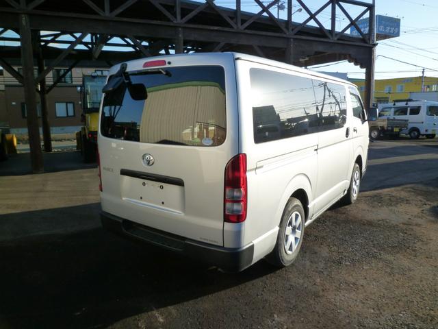 ハイエースバン ロングＤＸ　あんしん保証付き☆　両側スライドドア・レーンキープアシスト・オートライト・プリクラッシュセーフティ・ＥＴＣ・リヤヒーター・オートハイビーム・キーレス・ステアリングリモコン（5枚目）