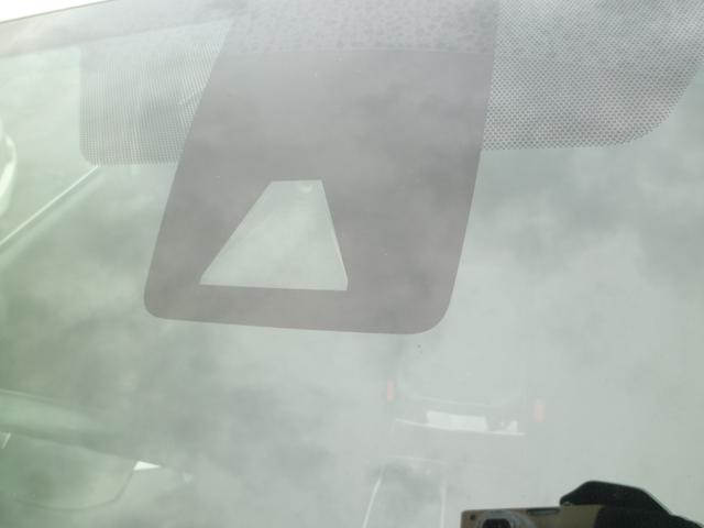 マークX 250G Four Fパッケージ あんしん保証付き☆ レーンキープアシスト・プリクラッシュセーフティ・オートライト・パキングソナー・ナビ・クルコン・デアイサ・電動格納式ドアミラー・純正ホイール(14枚目)