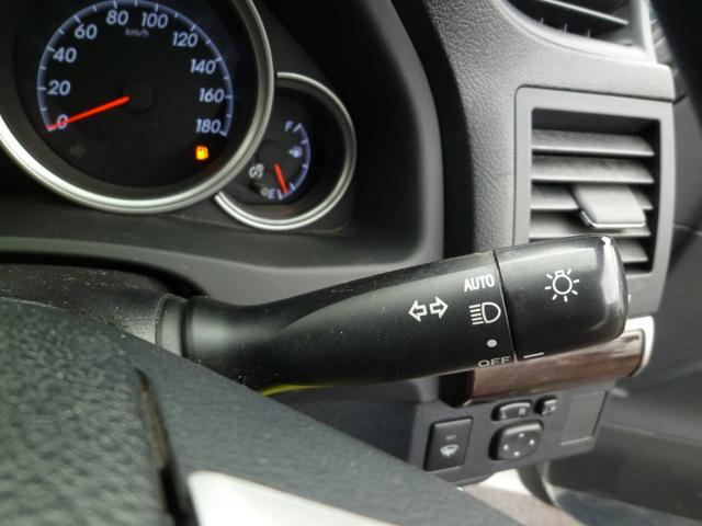 マークX 250G Four Fパッケージ あんしん保証付き☆ レーンキープアシスト・プリクラッシュセーフティ・オートライト・パキングソナー・ナビ・クルコン・デアイサ・電動格納式ドアミラー・純正ホイール(27枚目)