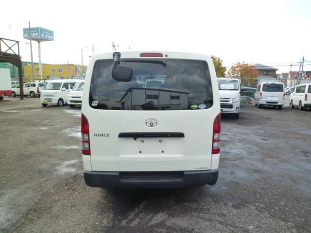 ハイエースバン ロングＤＸ　あんしん保証付き☆　寒冷地仕様・９人乗・バックカメラ・ドラレコ前・リアヒーター・キーレス・ハロゲンヘッドライト・パワーヒーター・社外ナビ・ライトレベライザー・ＡＢＳ（4枚目）