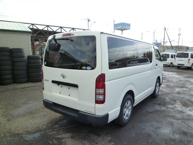 ハイエースバン ロングＤＸ　あんしん保証付き☆　寒冷地仕様・９人乗・バックカメラ・ドラレコ前・リアヒーター・キーレス・ハロゲンヘッドライト・パワーヒーター・社外ナビ・ライトレベライザー・ＡＢＳ（5枚目）