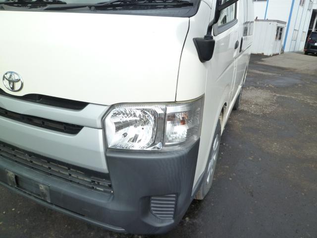 ハイエースバン ロングＤＸ　あんしん保証付き☆　寒冷地仕様・９人乗・バックカメラ・ドラレコ前・リアヒーター・キーレス・ハロゲンヘッドライト・パワーヒーター・社外ナビ・ライトレベライザー・ＡＢＳ（9枚目）