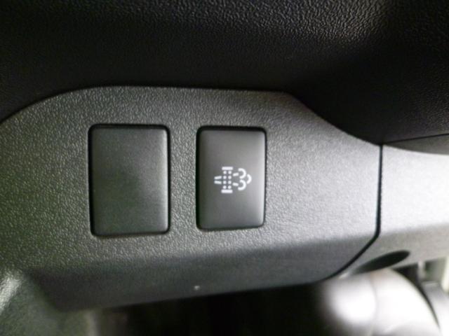 ハイエースバン ロングＤＸ　あんしん保証付き☆　寒冷地仕様・９人乗・バックカメラ・ドラレコ前・リアヒーター・キーレス・ハロゲンヘッドライト・パワーヒーター・社外ナビ・ライトレベライザー・ＡＢＳ（17枚目）