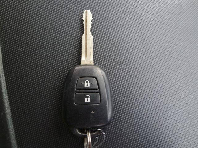 ハイエースバン ロングＤＸ　あんしん保証付き☆　寒冷地仕様・９人乗・バックカメラ・ドラレコ前・リアヒーター・キーレス・ハロゲンヘッドライト・パワーヒーター・社外ナビ・ライトレベライザー・ＡＢＳ（26枚目）