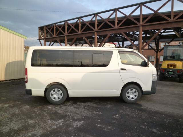 ハイエースバン ロングDX 寒冷地仕様・9人乗・Rヒーター付 あんしん保証付き☆ ドラレコ・バックカメラ・リヤヒーター・片側スライドア・ETC(6枚目)