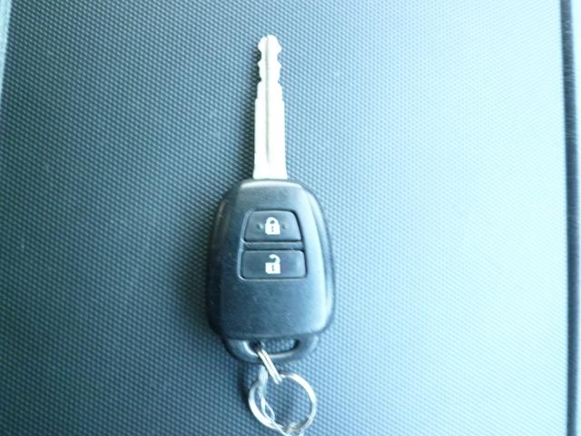 ハイエースバン ロングDX 寒冷地仕様・9人乗・Rヒーター付 あんしん保証付き☆ ドラレコ・バックカメラ・リヤヒーター・片側スライドア・ETC(26枚目)