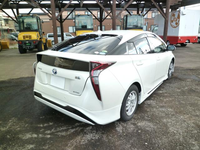 プリウス A あんしん保証付き☆ モデリスタエアロ・パーキングアシスト・バックカメラ・ヘッドアップディスプレイ・ブラインドスポットモニター・クルコン・パーキングソナー・ETC・デアイサ(5枚目)