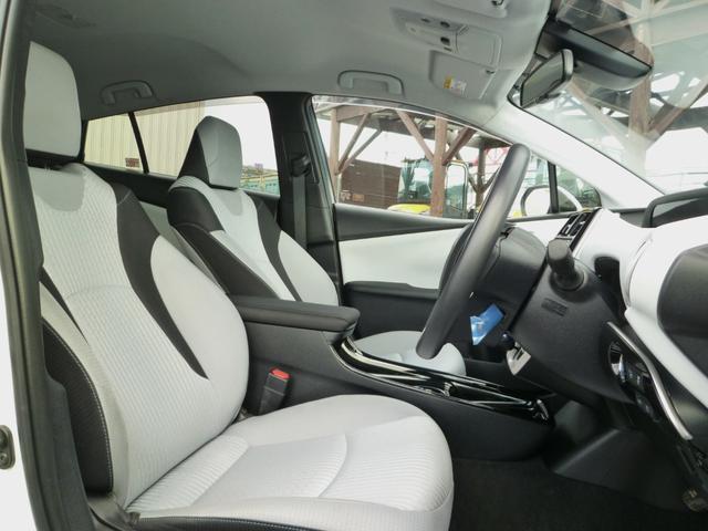 プリウス A あんしん保証付き☆ モデリスタエアロ・パーキングアシスト・バックカメラ・ヘッドアップディスプレイ・ブラインドスポットモニター・クルコン・パーキングソナー・ETC・デアイサ(21枚目)