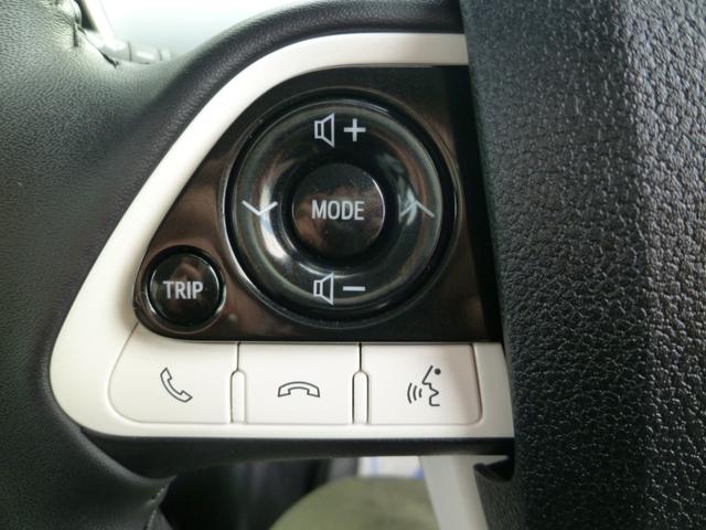 プリウス A あんしん保証付き☆ モデリスタエアロ・パーキングアシスト・バックカメラ・ヘッドアップディスプレイ・ブラインドスポットモニター・クルコン・パーキングソナー・ETC・デアイサ(28枚目)