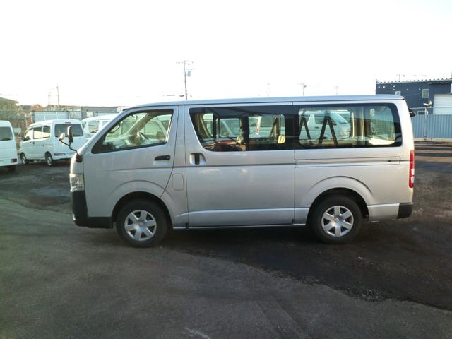 レジアスエースバン ロングＤＸ　あんしん保証付き☆　左側スライドドア・リヤヒーター・ＥＴＣ・キーレス・フルセグＴＶ・ライトレベライザー（2枚目）