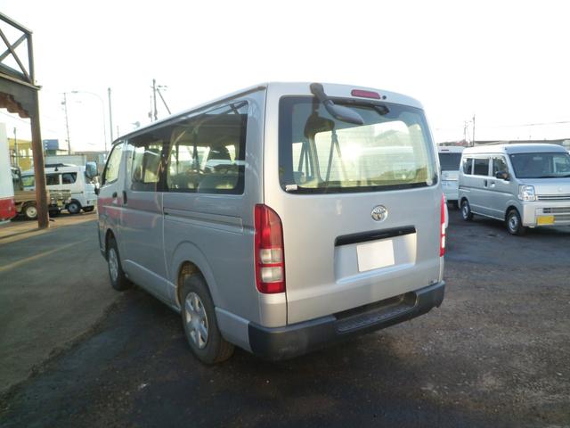 レジアスエースバン ロングＤＸ　あんしん保証付き☆　左側スライドドア・リヤヒーター・ＥＴＣ・キーレス・フルセグＴＶ・ライトレベライザー（3枚目）