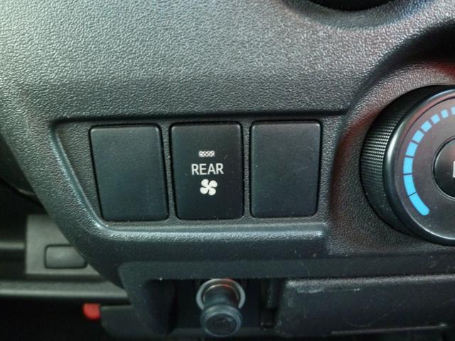 レジアスエースバン ロングＤＸ　あんしん保証付き☆　左側スライドドア・リヤヒーター・ＥＴＣ・キーレス・フルセグＴＶ・ライトレベライザー（15枚目）