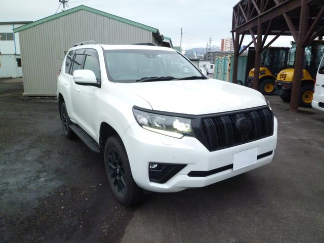 ランドクルーザープラド ＴＸ　Ｌパッケージ　マットブラックエディション　サンルーフ・電動シート・革シート・純正ＡＷ・全方位カメラ・ＬＥＤヘッドライト・ＥＴＣ２．０・電格オートミラー・シートヒーター、エアコン・ドラレコ前後・ルーフレール・ライトウォッシャー（7枚目）