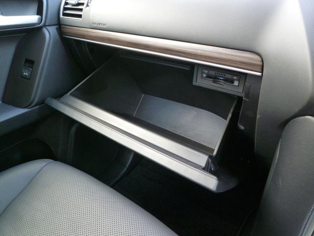 ランドクルーザープラド ＴＸ　Ｌパッケージ　マットブラックエディション　サンルーフ・電動シート・革シート・純正ＡＷ・全方位カメラ・ＬＥＤヘッドライト・ＥＴＣ２．０・電格オートミラー・シートヒーター、エアコン・ドラレコ前後・ルーフレール・ライトウォッシャー（39枚目）