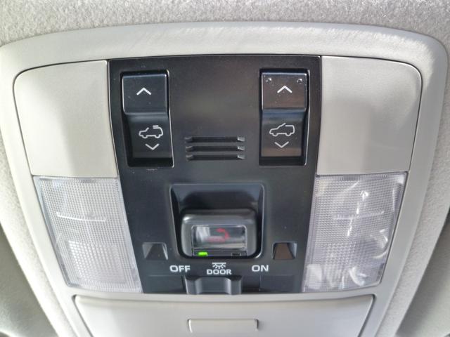 ランドクルーザープラド ＴＸ　Ｌパッケージ　マットブラックエディション　サンルーフ・電動シート・革シート・純正ＡＷ・全方位カメラ・ＬＥＤヘッドライト・ＥＴＣ２．０・電格オートミラー・シートヒーター、エアコン・ドラレコ前後・ルーフレール・ライトウォッシャー（41枚目）