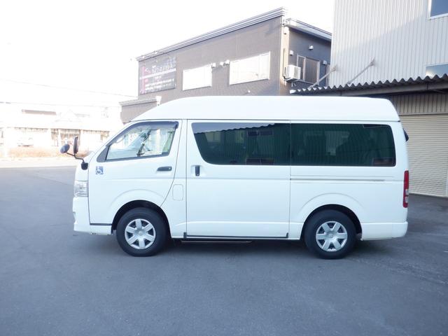 ハイエースバン ウェルキャブＣロング　車椅子リフト・オートステップ・左パワースライドドア・純正ラジオ・寒冷地仕様・リヤヒーター・リヤクーラー・ＰＷＲ　ＨＥＡＴ・ヘッドライトレベライザー・ハロゲンヘッドライト（2枚目）