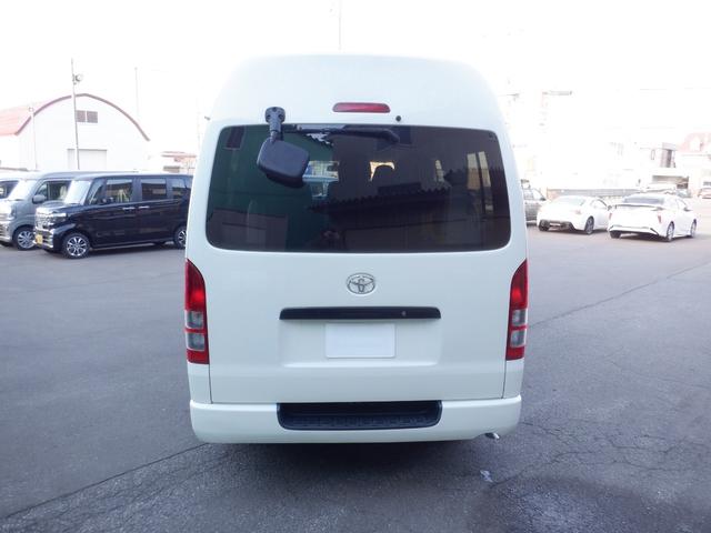 ハイエースバン ウェルキャブＣロング　車椅子リフト・オートステップ・左パワースライドドア・純正ラジオ・寒冷地仕様・リヤヒーター・リヤクーラー・ＰＷＲ　ＨＥＡＴ・ヘッドライトレベライザー・ハロゲンヘッドライト（4枚目）