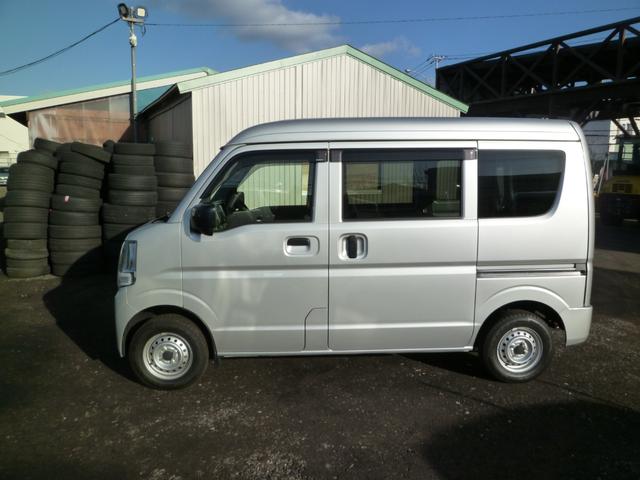 エブリイ ＰＡリミテッド　マニュアル５Ｆ・ラジオ・エアコン・パワーウインド・パワステ（2枚目）