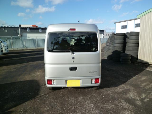 エブリイ ＰＡリミテッド　マニュアル５Ｆ・ラジオ・エアコン・パワーウインド・パワステ（4枚目）