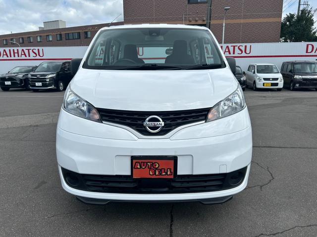 ＮＶ２００バネットバン ＤＸ　全国１年保証付・４ＷＤ・キーレス・ブレーキサポート・横滑り防止　衝突防止システム　エアバッグ　エアコン　パワーステアリング　パワーウィンドウ　ＡＢＳ（4枚目）