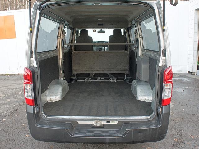 NV350キャラバンバン ロングDXターボ 4WD ナビTV キーレス 切替4WD パワーヒート リアヒーター リアクーラー 両側スライドドア 助手席エアバッグ デイトナホイール ライトレベライザー ドライブレコーダー バックカメラ ETC(10枚目)