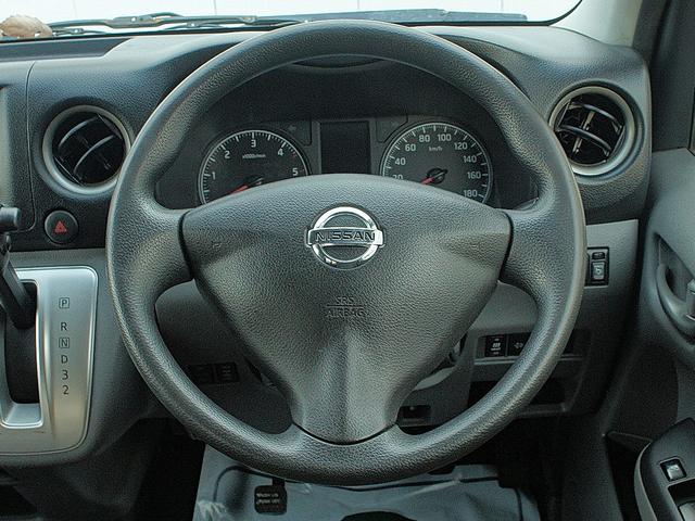 NV350キャラバンバン ロングDXターボ 4WD ナビTV キーレス 切替4WD パワーヒート リアヒーター リアクーラー 両側スライドドア 助手席エアバッグ デイトナホイール ライトレベライザー ドライブレコーダー バックカメラ ETC(16枚目)