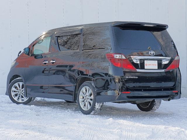 アルファード ２４０Ｓ　４ＷＤ　ナビＴＶ　スマートキー　プッシュスタート　両側パワースライド　フリップダウンモニター　コーナーセンサー　セカンドオットマン　オートライト　オートＡＣ　バックカメラ　ステアリングスイッチ　ＥＴＣ（8枚目）