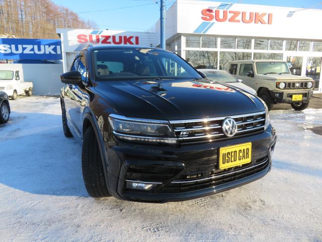 ティグアン ＴＤＩ　４モーション　Ｒライン　レザーシートパッケージ／４ＷＤ／ディーゼル／黒革シート／ＴＶ／ナビ／ＥＴＣ／電動ゲート／ＬＥＤヘッドライト／ＨＵＤ／バックカ（4枚目）