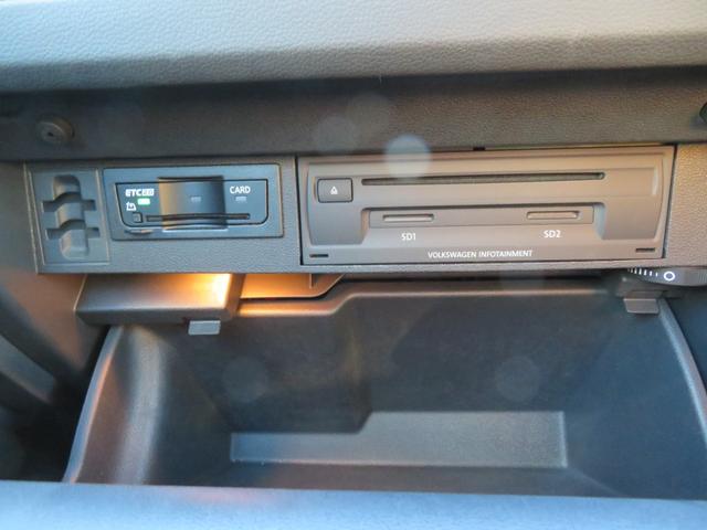 ティグアン ＴＤＩ　４モーション　Ｒライン　レザーシートパッケージ／４ＷＤ／ディーゼル／黒革シート／ＴＶ／ナビ／ＥＴＣ／電動ゲート／ＬＥＤヘッドライト／ＨＵＤ／バックカ（32枚目）