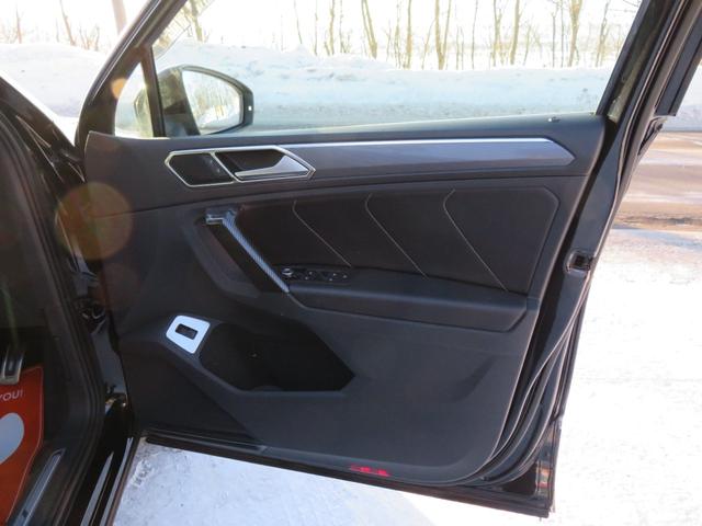 ティグアン ＴＤＩ　４モーション　Ｒライン　レザーシートパッケージ／４ＷＤ／ディーゼル／黒革シート／ＴＶ／ナビ／ＥＴＣ／電動ゲート／ＬＥＤヘッドライト／ＨＵＤ／バックカ（42枚目）