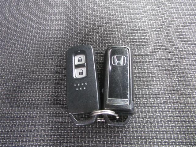 Ｎ－ＶＡＮ＋スタイル ファン・ターボホンダセンシング　センシング／純正８インチナビ／バックカメラ／ＥＴＣ／熱反射フロントガラスＣＯＡＴＴＥＬＴ（41枚目）