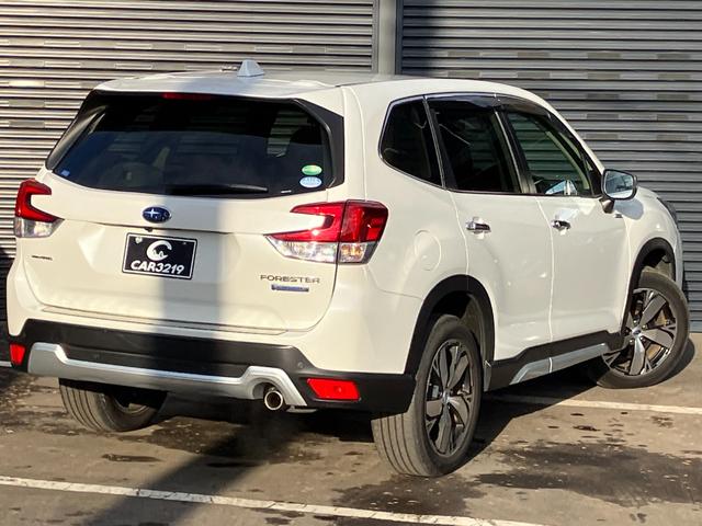 フォレスター アドバンス　４ＷＤ　アイサイトセーフティプラス　パワーバックドア　純正メーカーナビ　地デジＴＶ　Ｂ／Ｓ／Ｆカメラ　ブラウン革シート　パワーシート　全席シートヒーター　ＬＥＤヘッドランプ　　純正ドラレコ　ＥＴＣ（13枚目）